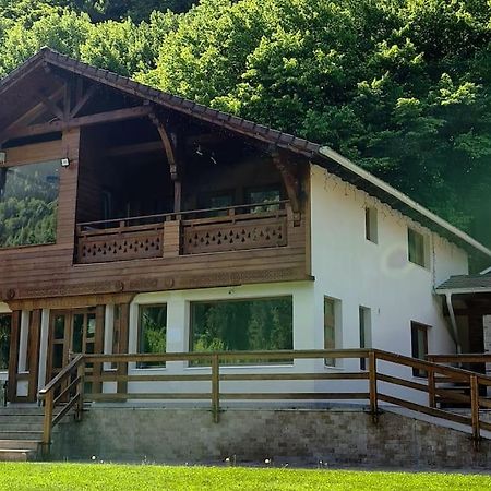 Pensiune Subcrai Cu Centru Spa Zarnesti Exterior foto